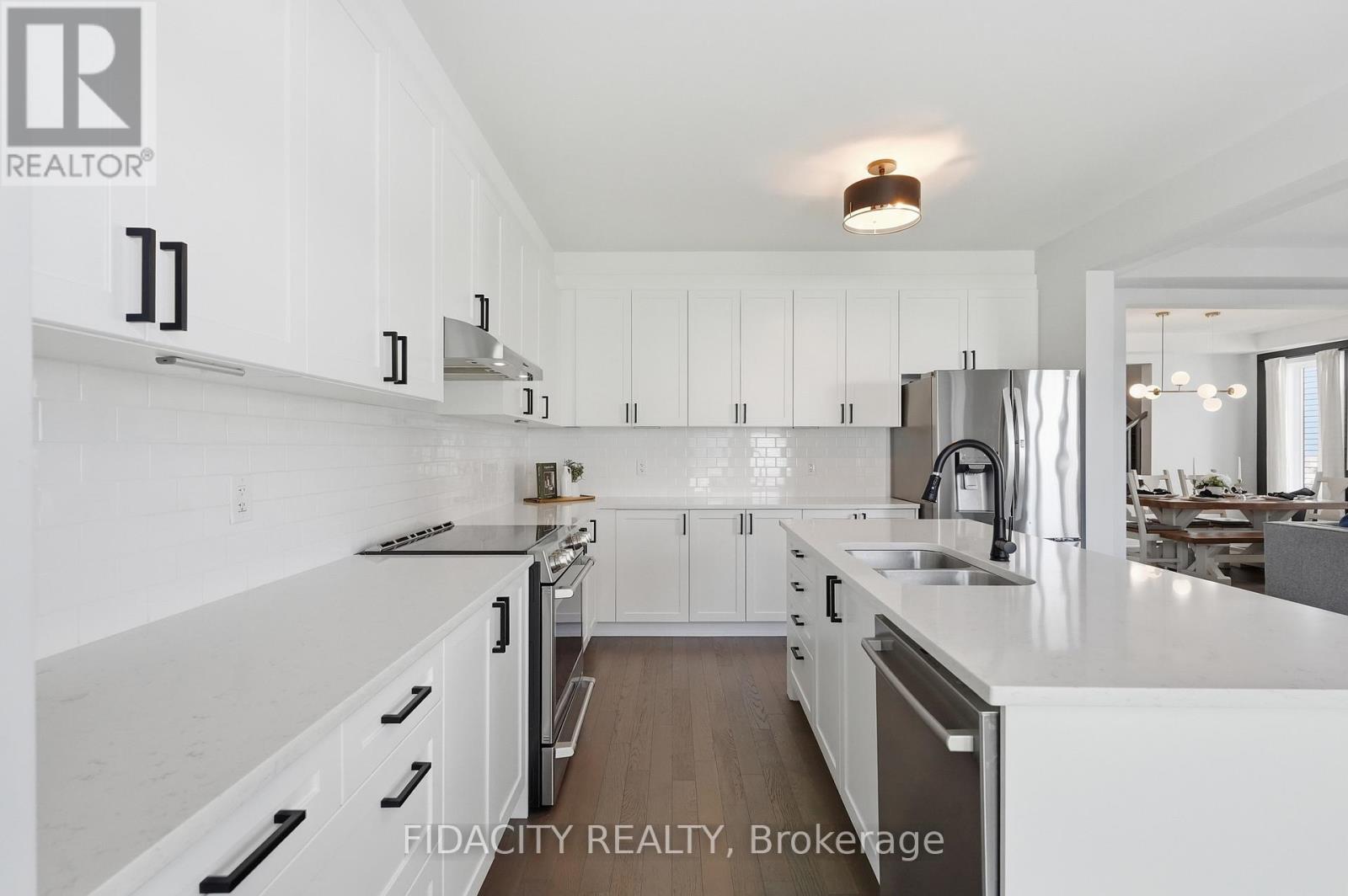 1002 Curraglass Walk, Ottawa, Ontario  K2S 3A6 - Photo 20 - X13489882