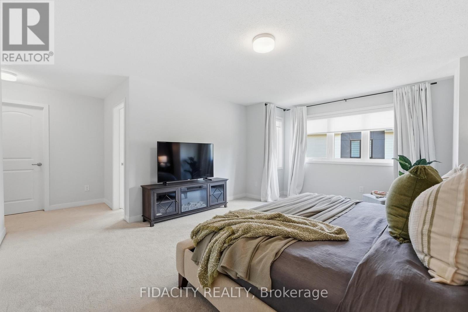1002 Curraglass Walk, Ottawa, Ontario  K2S 3A6 - Photo 28 - X13489882