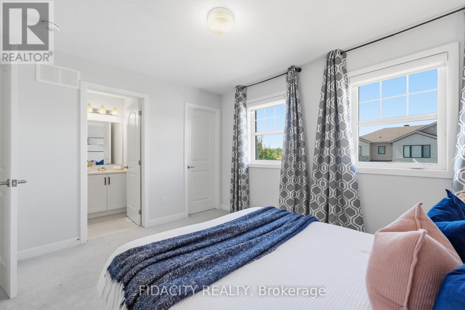 1002 Curraglass Walk, Ottawa, Ontario  K2S 3A6 - Photo 38 - X13489882