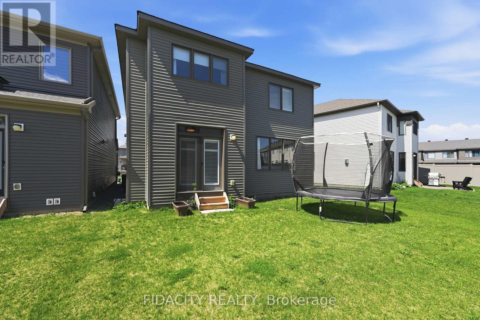 1002 Curraglass Walk, Ottawa, Ontario  K2S 3A6 - Photo 40 - X13489882