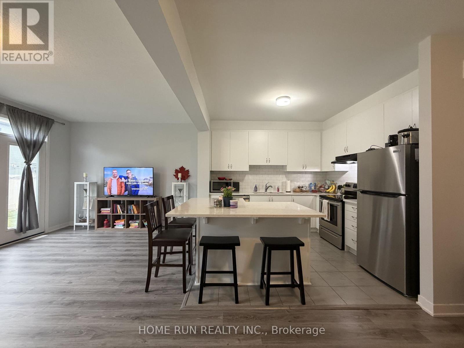 216 Billrian Cres Crescent, Ottawa, Ontario  K2S 3A6 - Photo 3 - X13489902