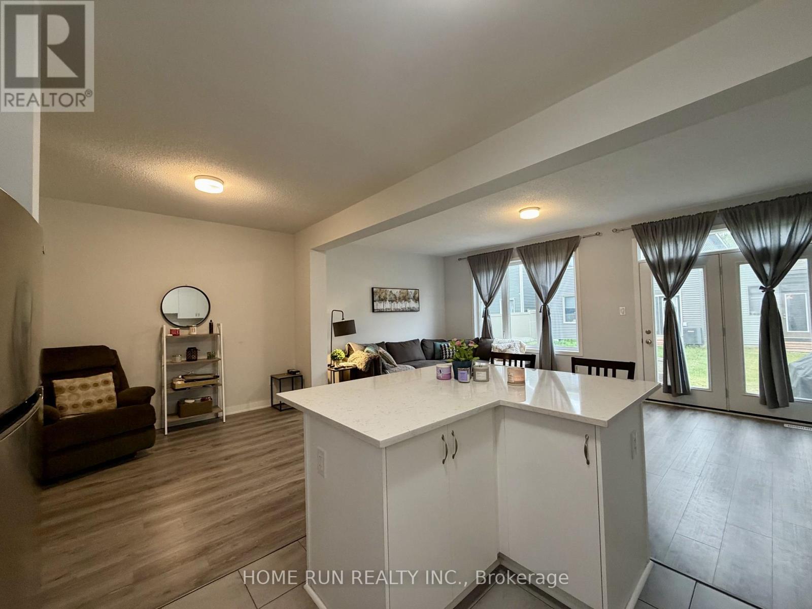 216 Billrian Cres Crescent, Ottawa, Ontario  K2S 3A6 - Photo 5 - X13489902