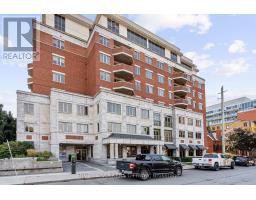 208 - 320 MCLEOD STREET, Ottawa, Ontario