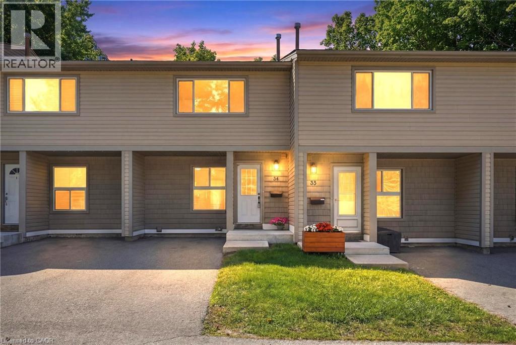 15 GREEN VALLEY Drive Unit# 34, Kitchener, Ontario