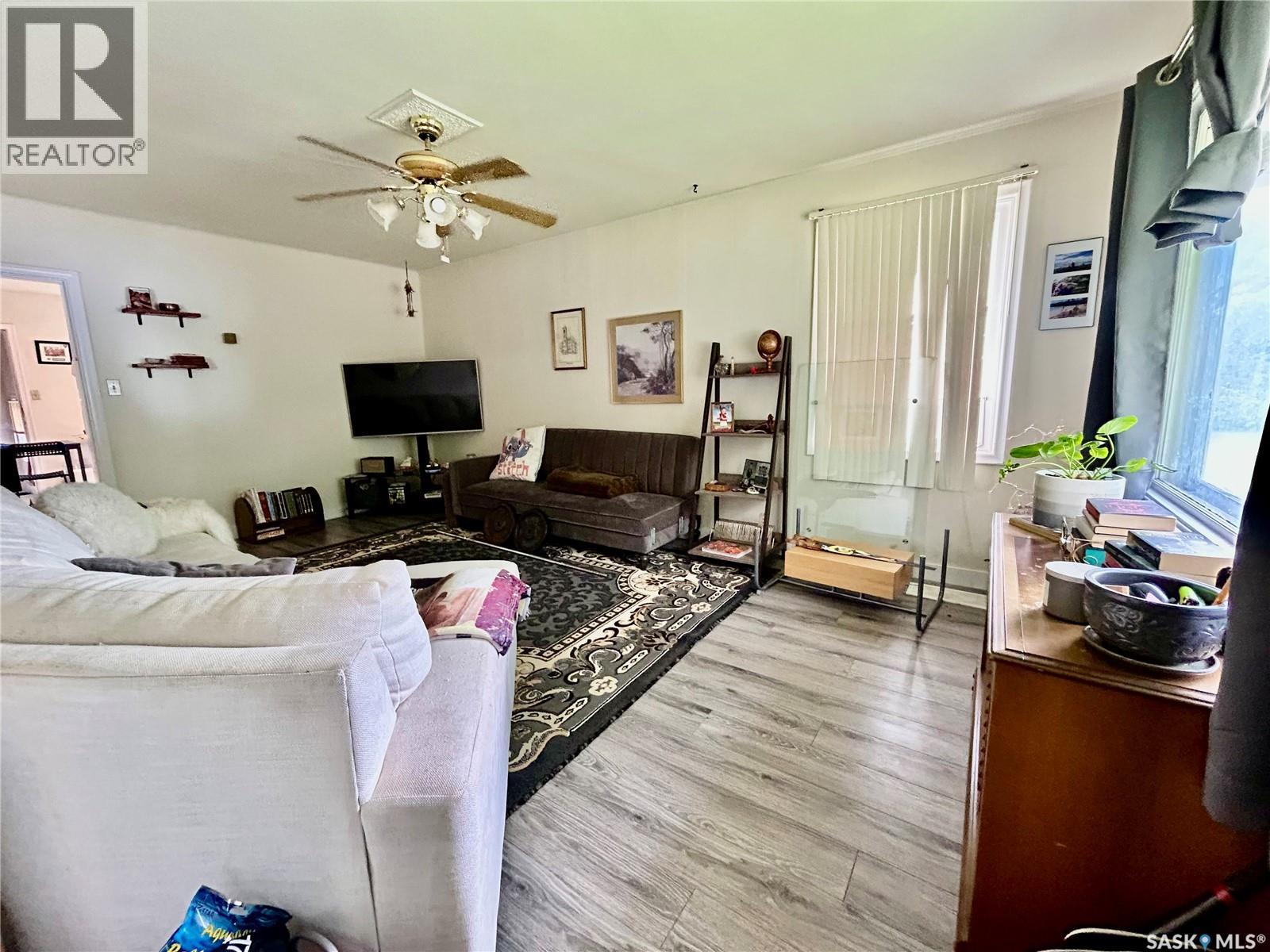 2200 Francis Street, Regina, Saskatchewan  S4N 2P5 - Photo 4 - SK040607