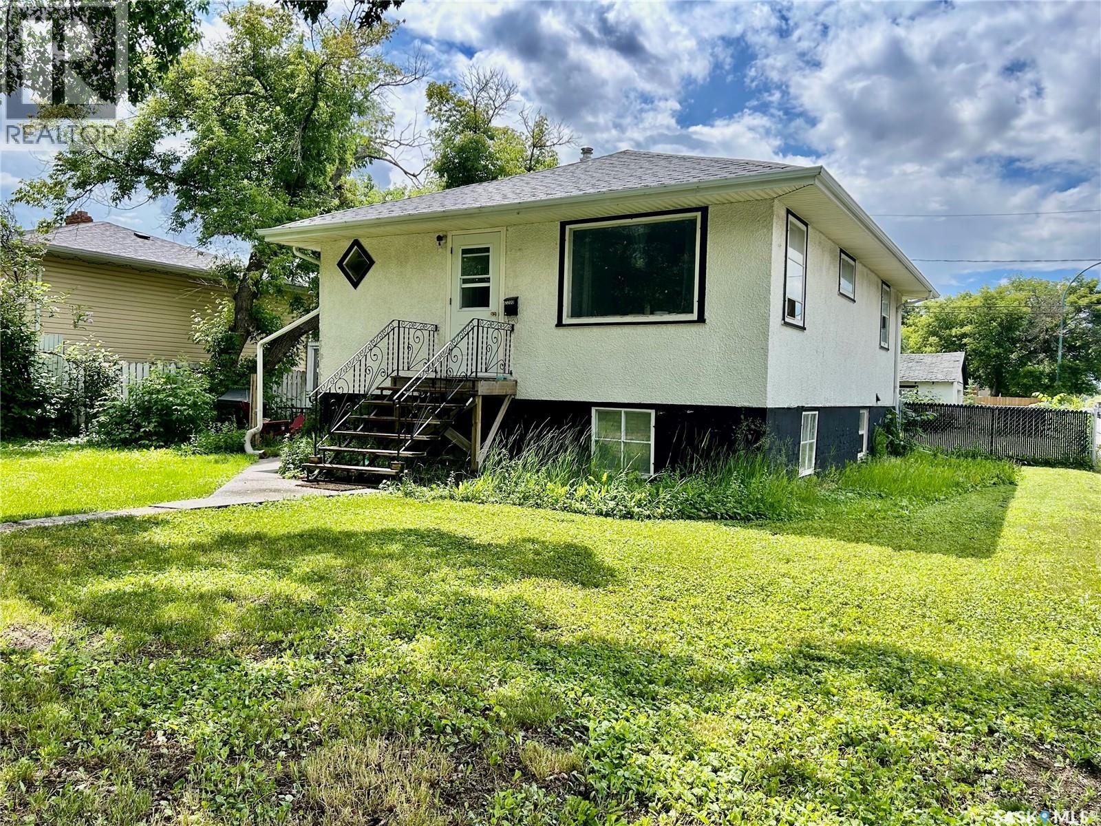 2200 Francis STREET, Regina, Saskatchewan