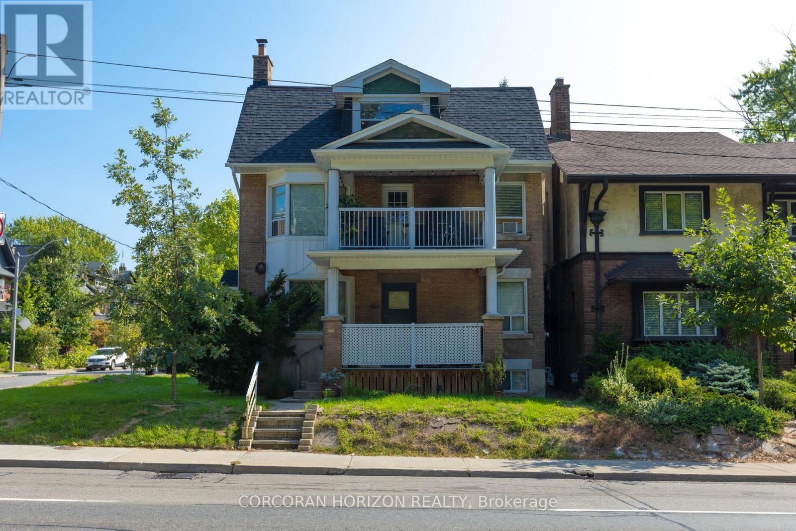 355 PARKSIDE DRIVE, Toronto, Ontario