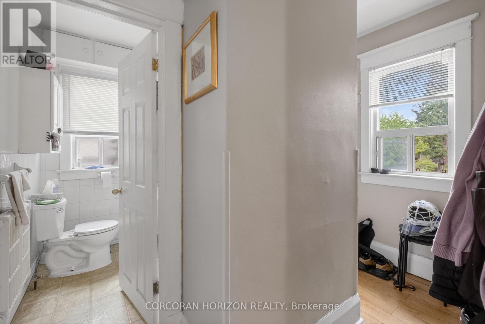 355 Parkside Drive, Toronto, Ontario  M6R 2Z4 - Photo 16 - W13487692