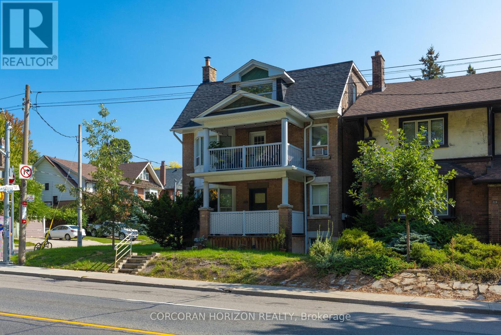 355 Parkside Drive, Toronto, Ontario  M6R 2Z4 - Photo 2 - W13487692