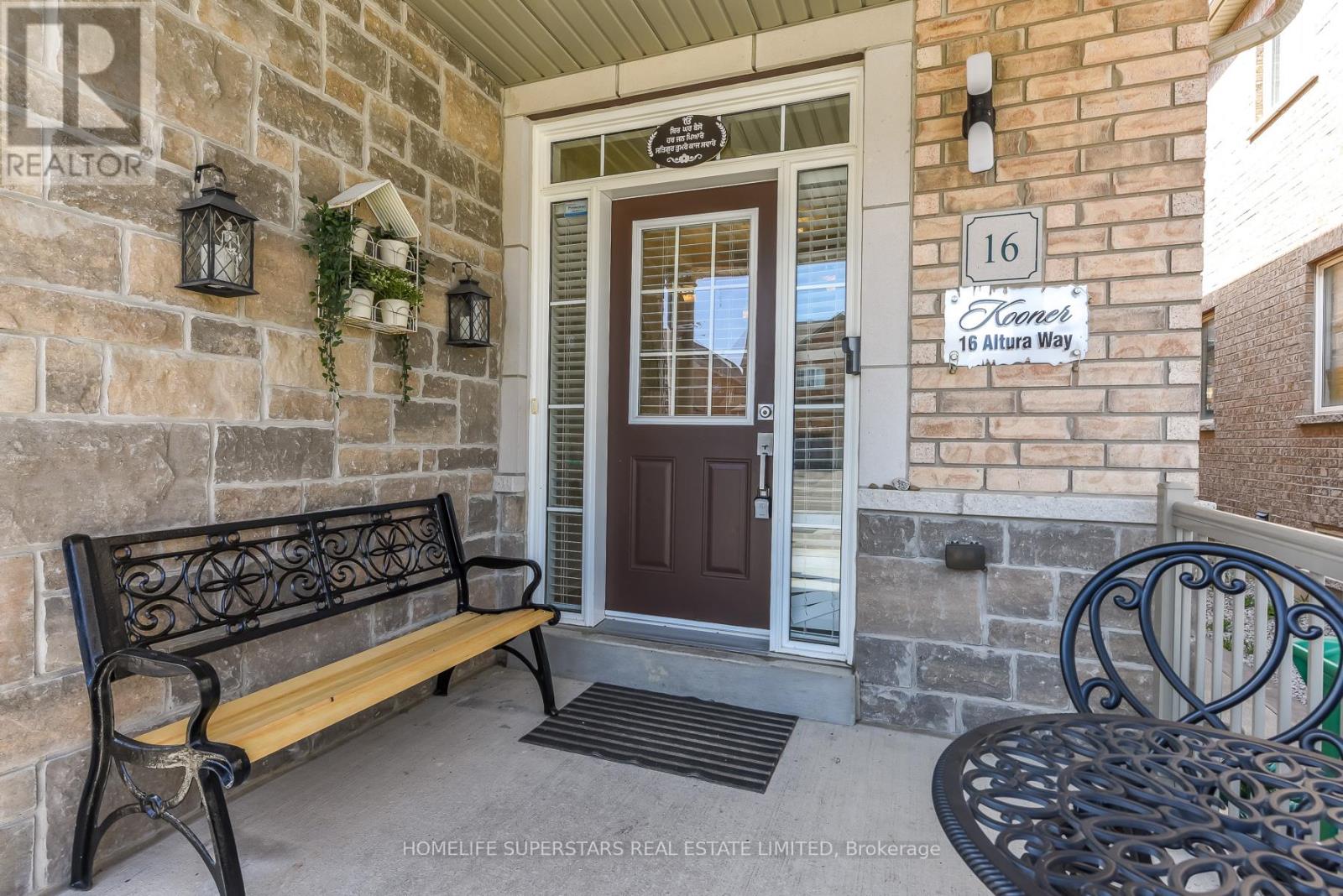 16 Altura Way, Brampton, Ontario  L6P 4A1 - Photo 49 - W13487806