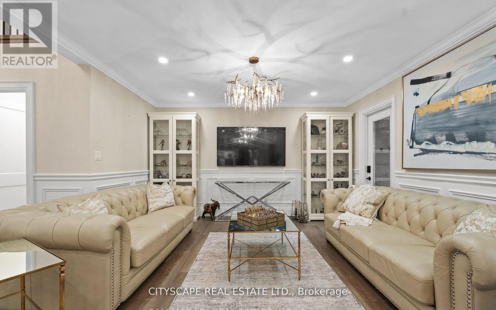1270 Saginaw Crescent, Mississauga, Ontario  L5H 4B8 - Photo 15 - W13487990