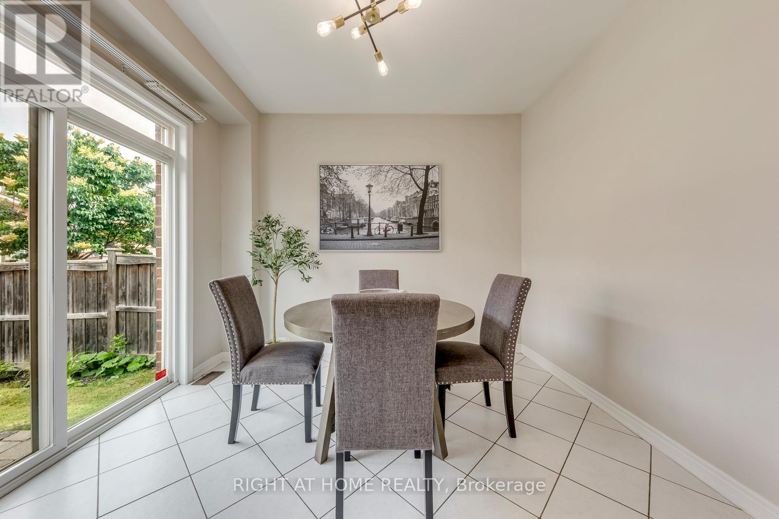 135 Holmes Crescent, Milton, Ontario  L9T 0V9 - Photo 14 - W13488138