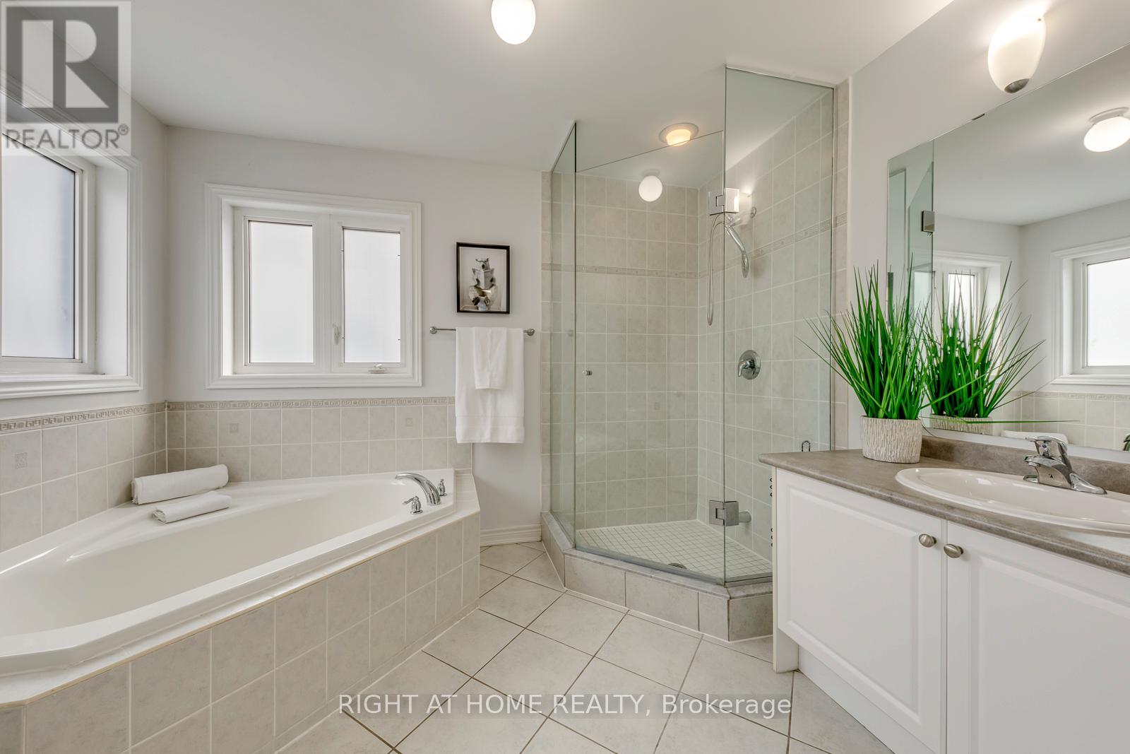 135 Holmes Crescent, Milton, Ontario  L9T 0V9 - Photo 26 - W13488138