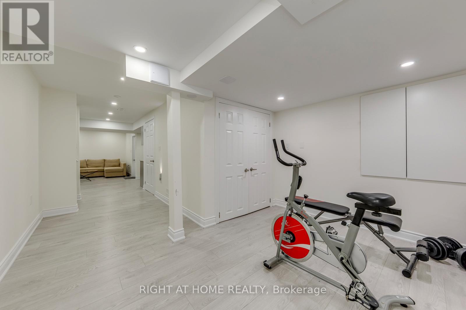 135 Holmes Crescent, Milton, Ontario  L9T 0V9 - Photo 38 - W13488138