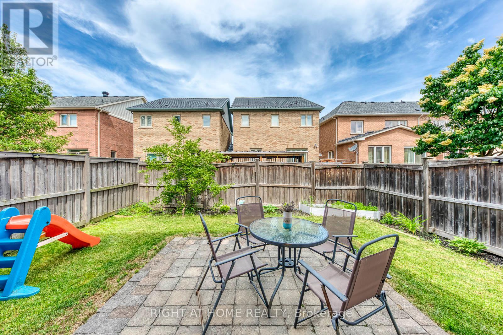135 Holmes Crescent, Milton, Ontario  L9T 0V9 - Photo 44 - W13488138