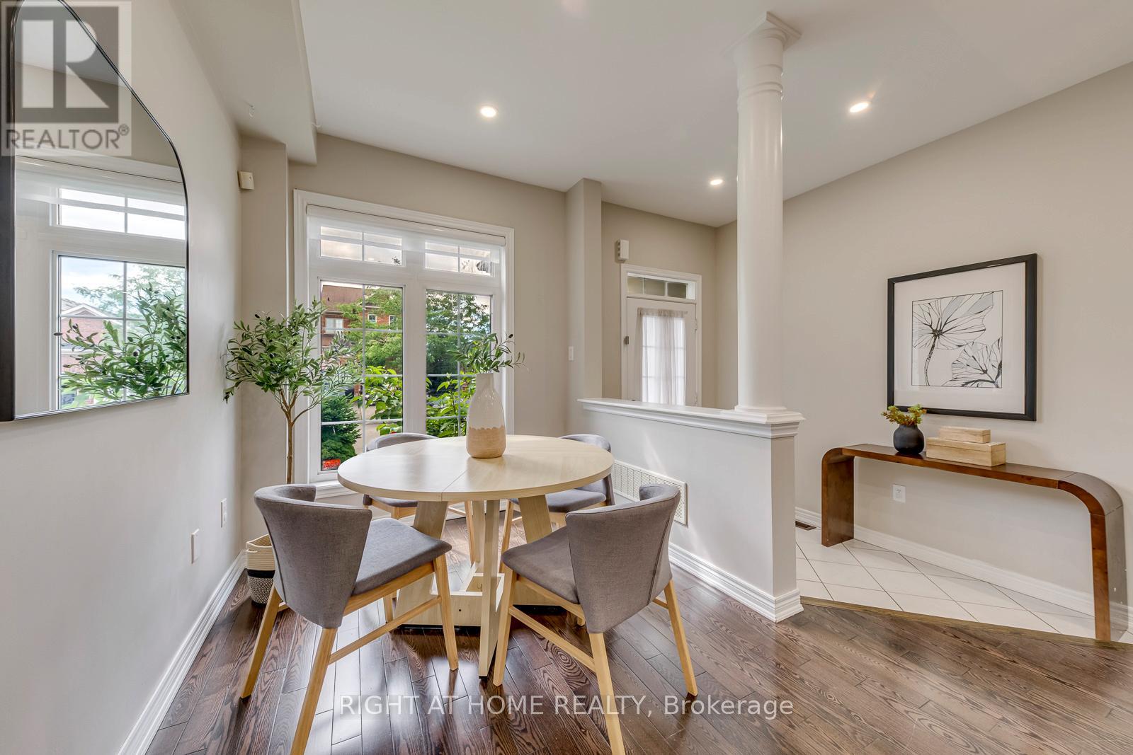 135 Holmes Crescent, Milton, Ontario  L9T 0V9 - Photo 5 - W13488138