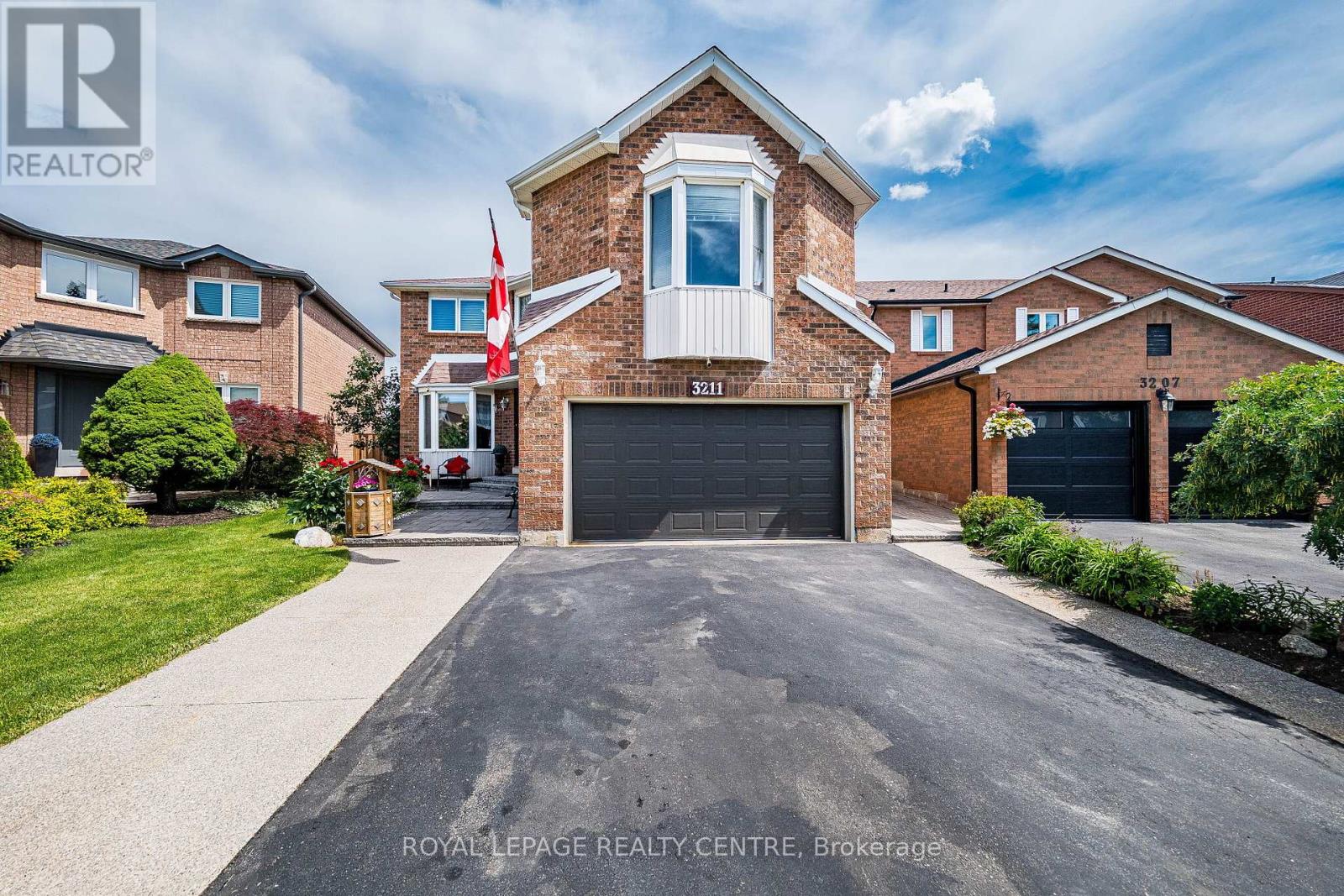 3211 DOVETAIL MEWS, Mississauga, Ontario