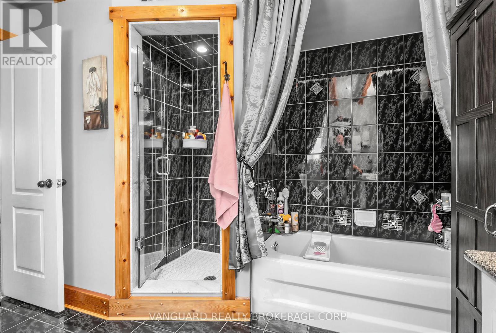 111 Grapevine Road, Caledon, Ontario  L7E 2M6 - Photo 24 - W13488156