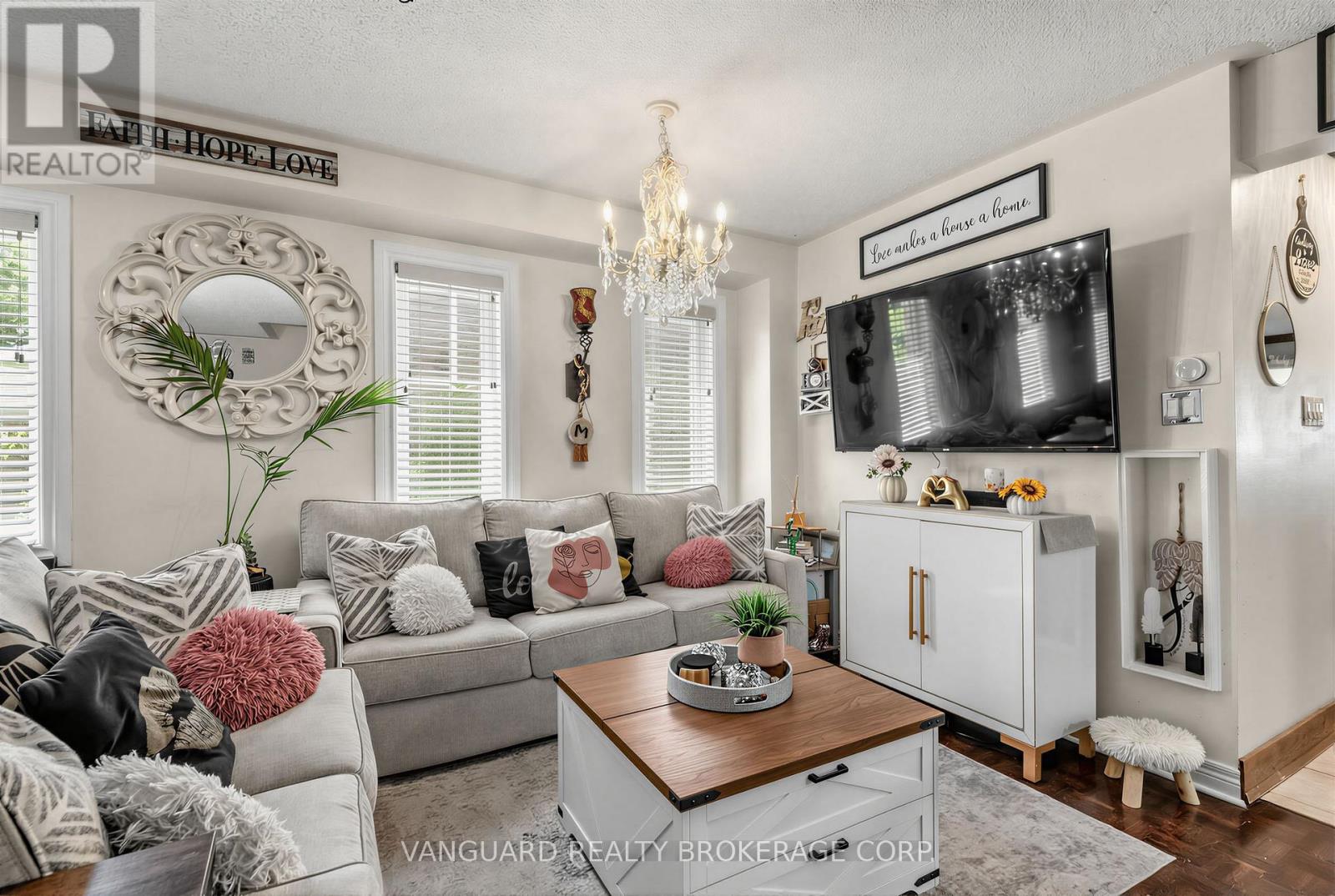111 Grapevine Road, Caledon, Ontario  L7E 2M6 - Photo 5 - W13488156