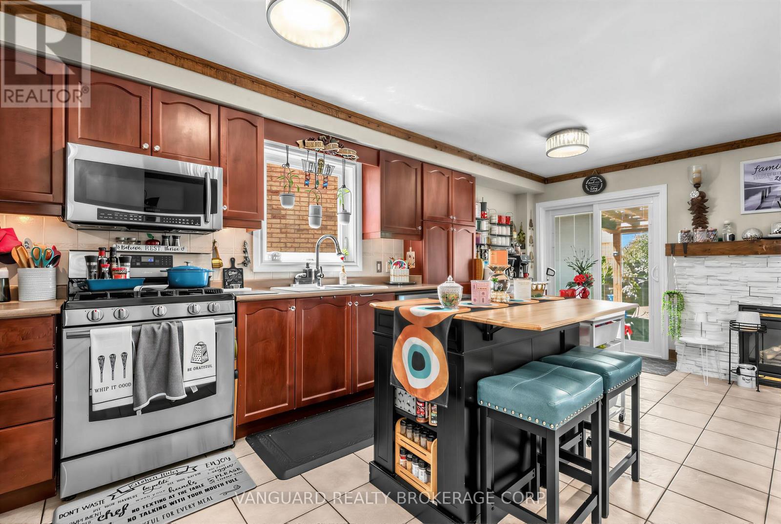 111 Grapevine Road, Caledon, Ontario  L7E 2M6 - Photo 8 - W13488156