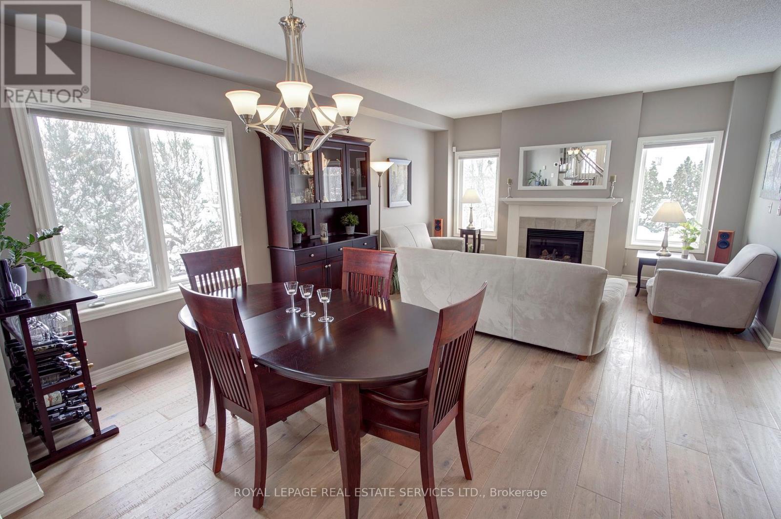 2275 Littondale Lane, Oakville, Ontario  L6M 0A6 - Photo 7 - W13488356