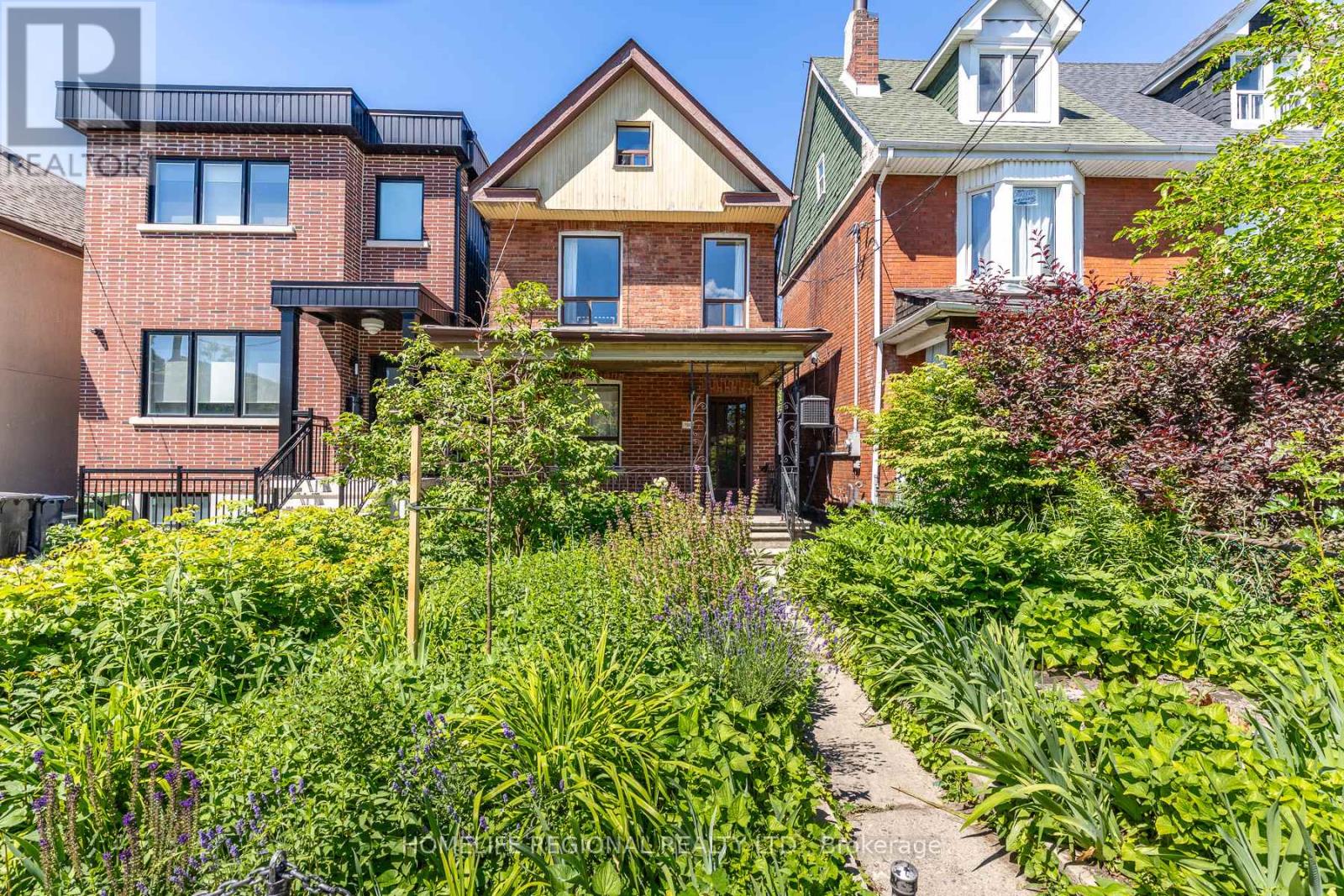 122 Emerson Avenue, Toronto, Ontario  M6H 3T1 - Photo 1 - W13488592