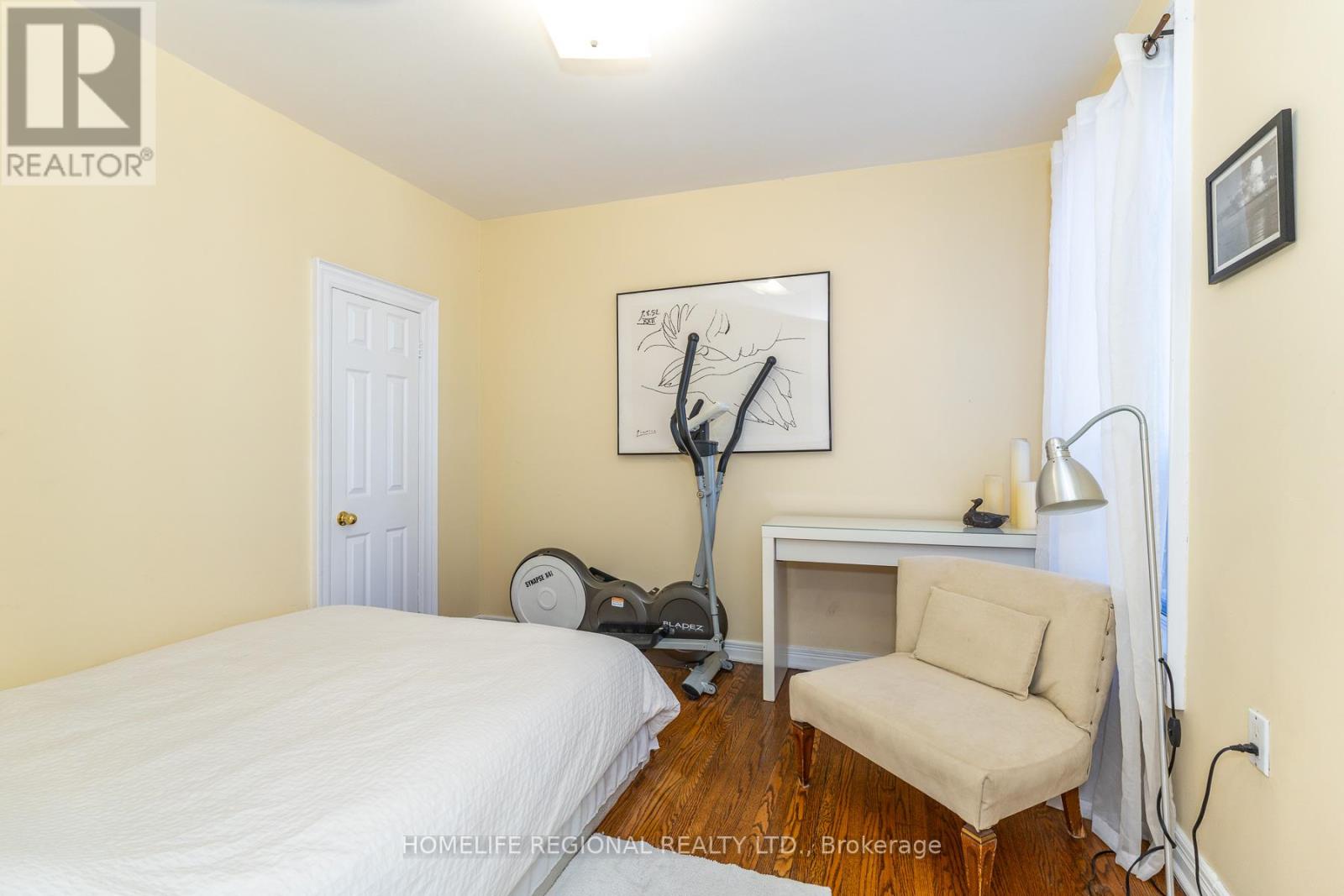 122 Emerson Avenue, Toronto, Ontario  M6H 3T1 - Photo 24 - W13488592