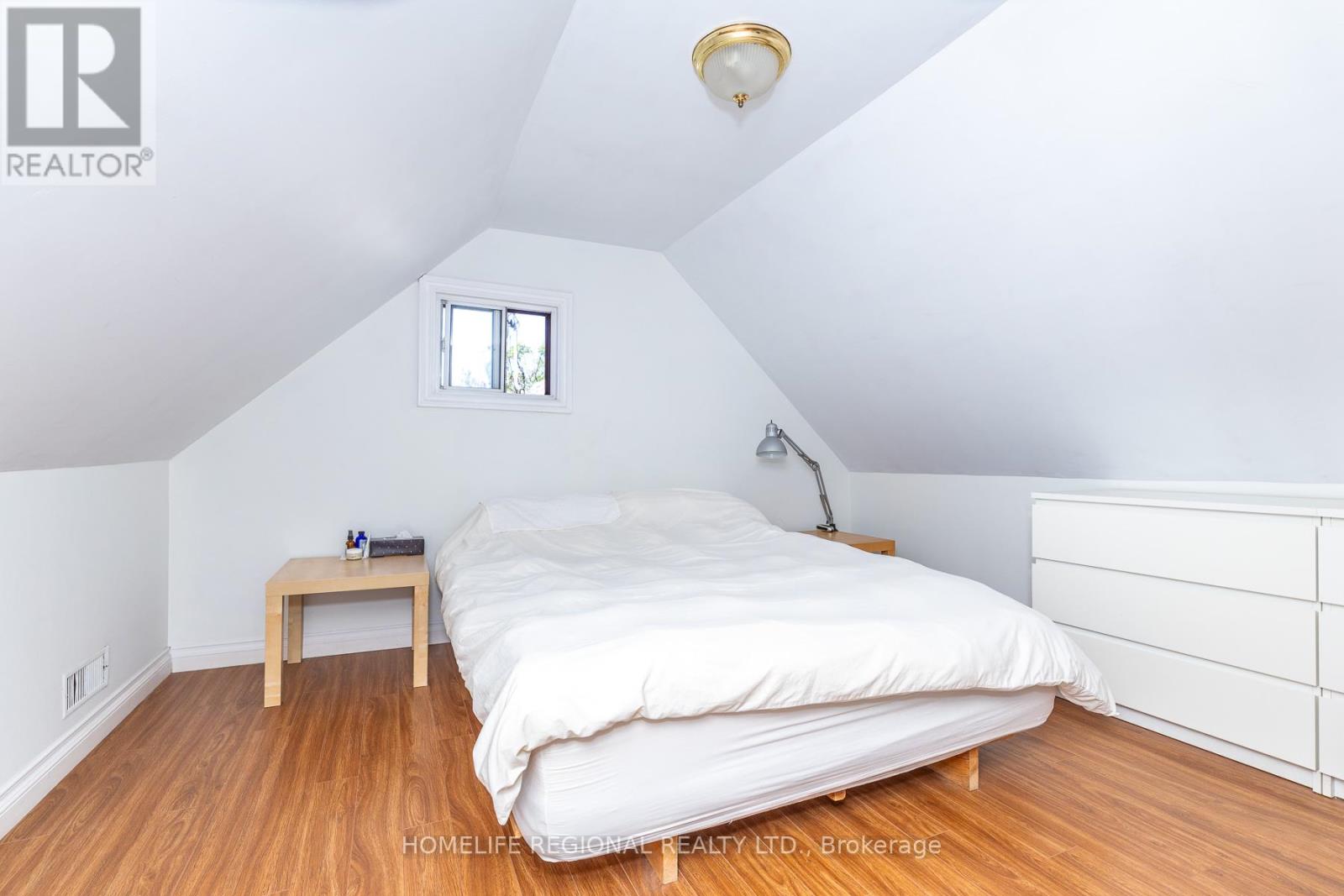 122 Emerson Avenue, Toronto, Ontario  M6H 3T1 - Photo 32 - W13488592