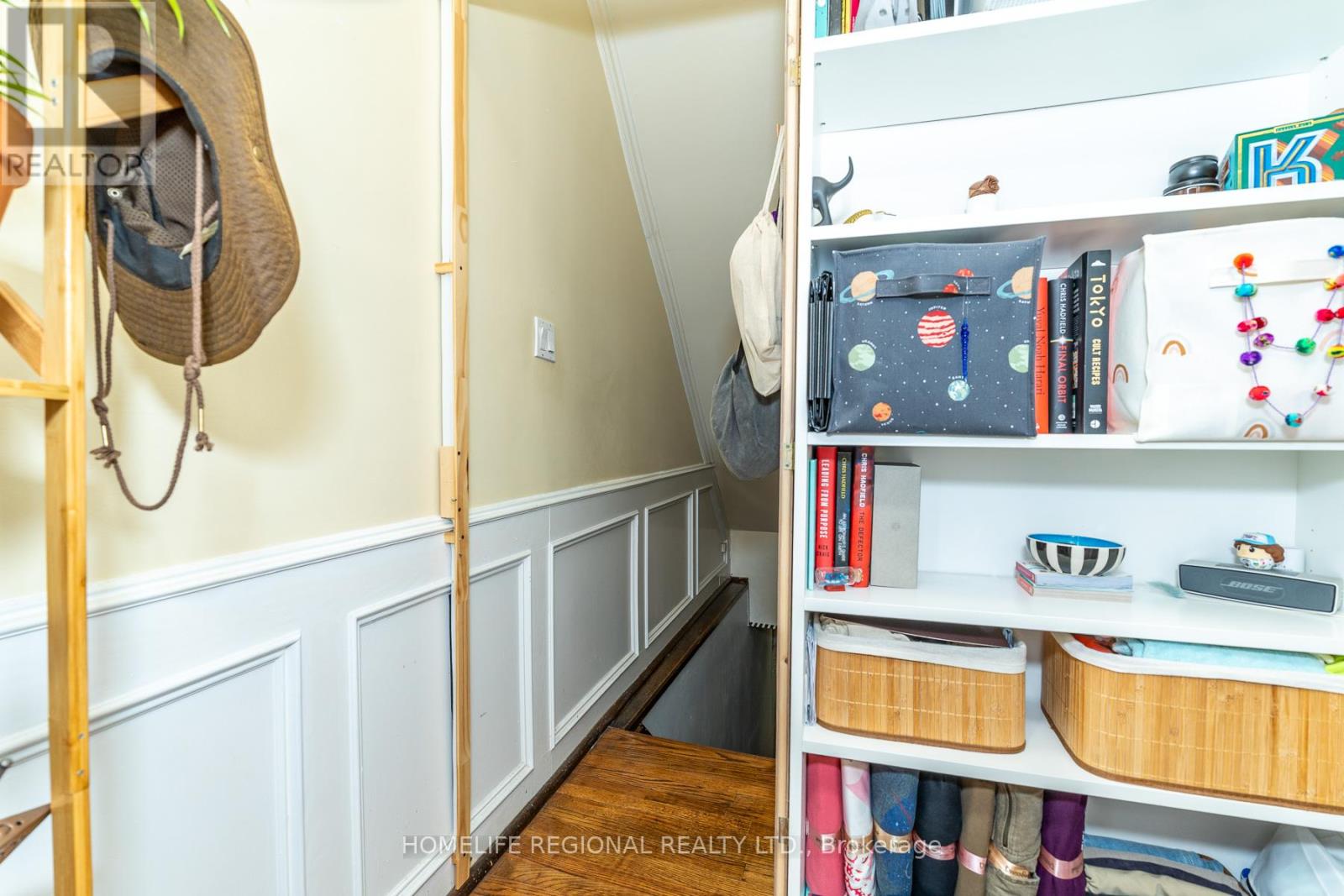 122 Emerson Avenue, Toronto, Ontario  M6H 3T1 - Photo 34 - W13488592