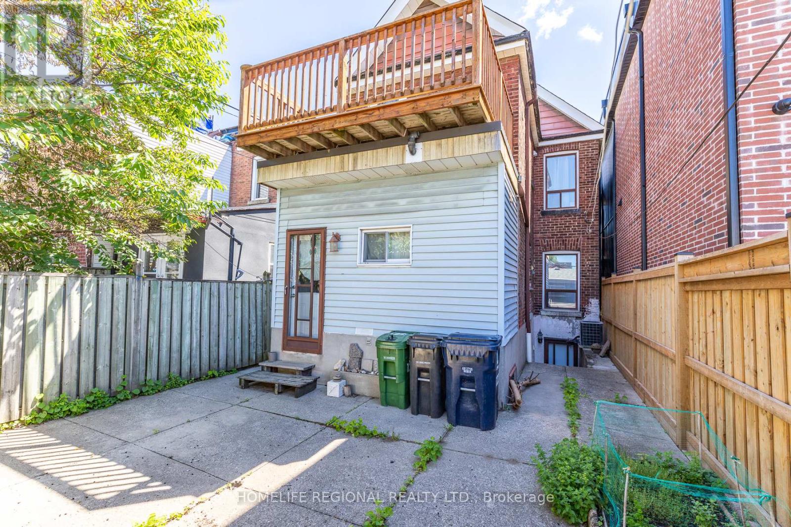 122 Emerson Avenue, Toronto, Ontario  M6H 3T1 - Photo 43 - W13488592