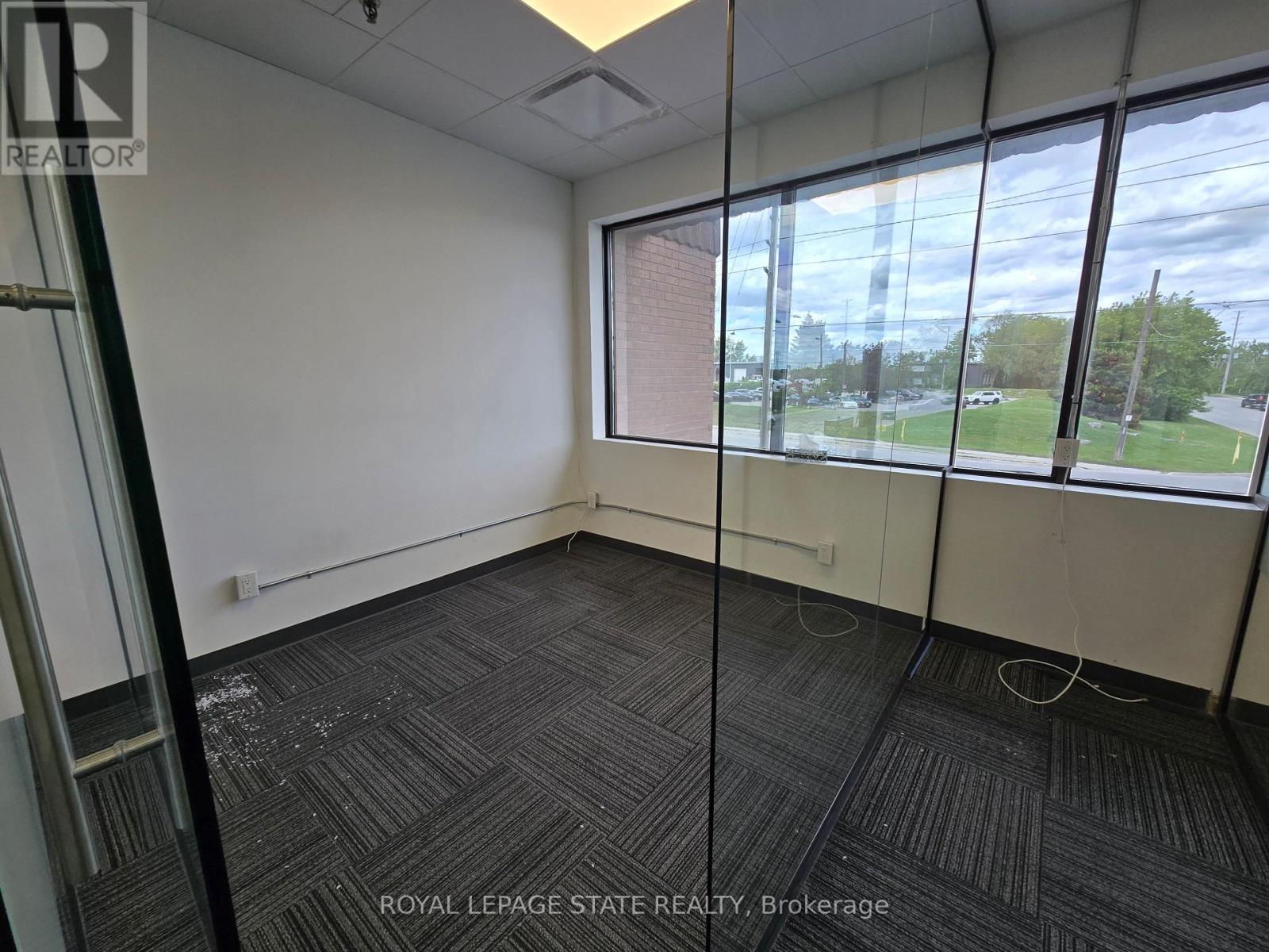 208 - 2404 Haines Road, Mississauga, Ontario  L4Y 4B8 - Photo 6 - W13488680