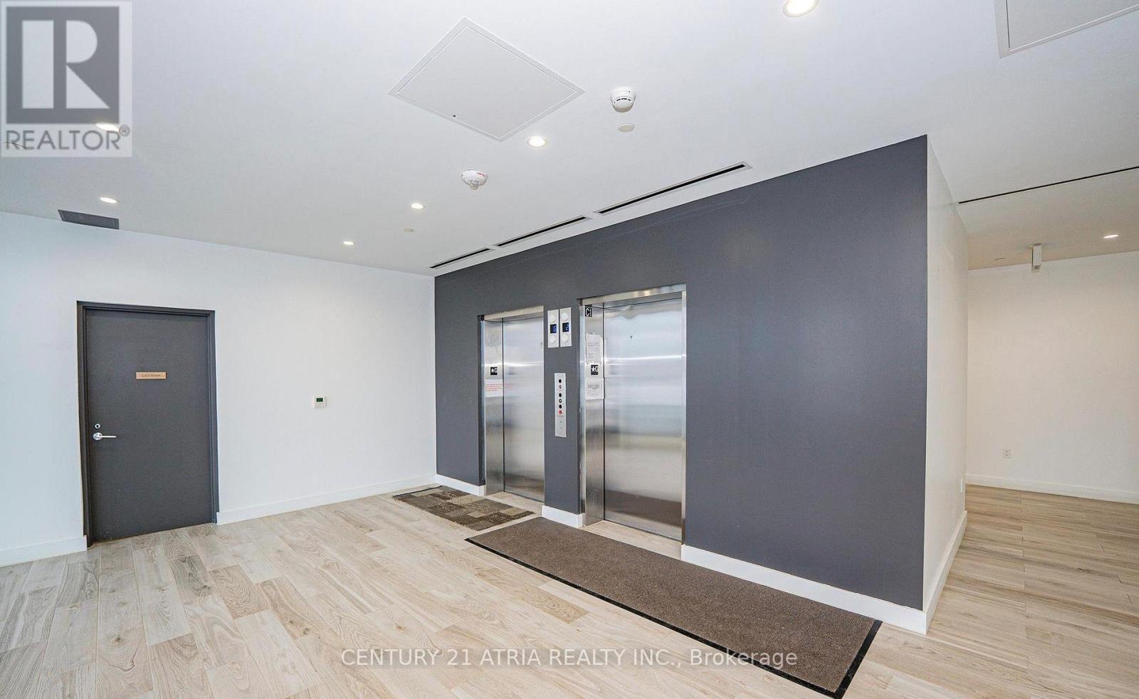 408 - 996 Martin Grove Road, Toronto, Ontario  M9W 4W8 - Photo 6 - W13488686