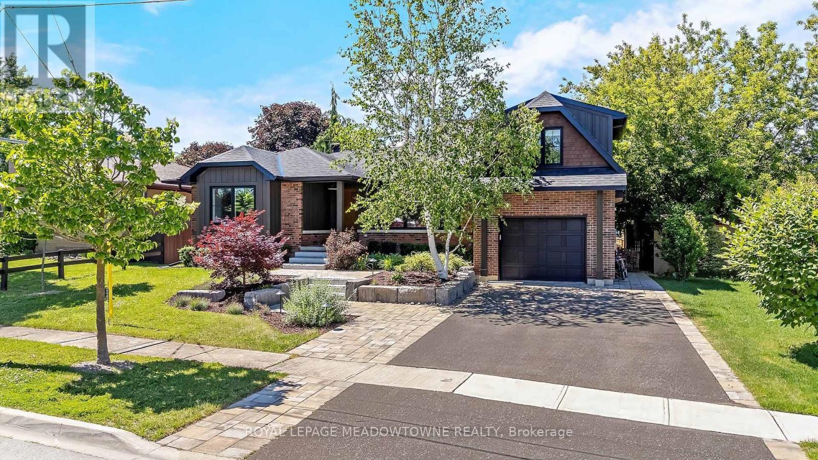 23 MACKENZIE DRIVE, Halton Hills, Ontario