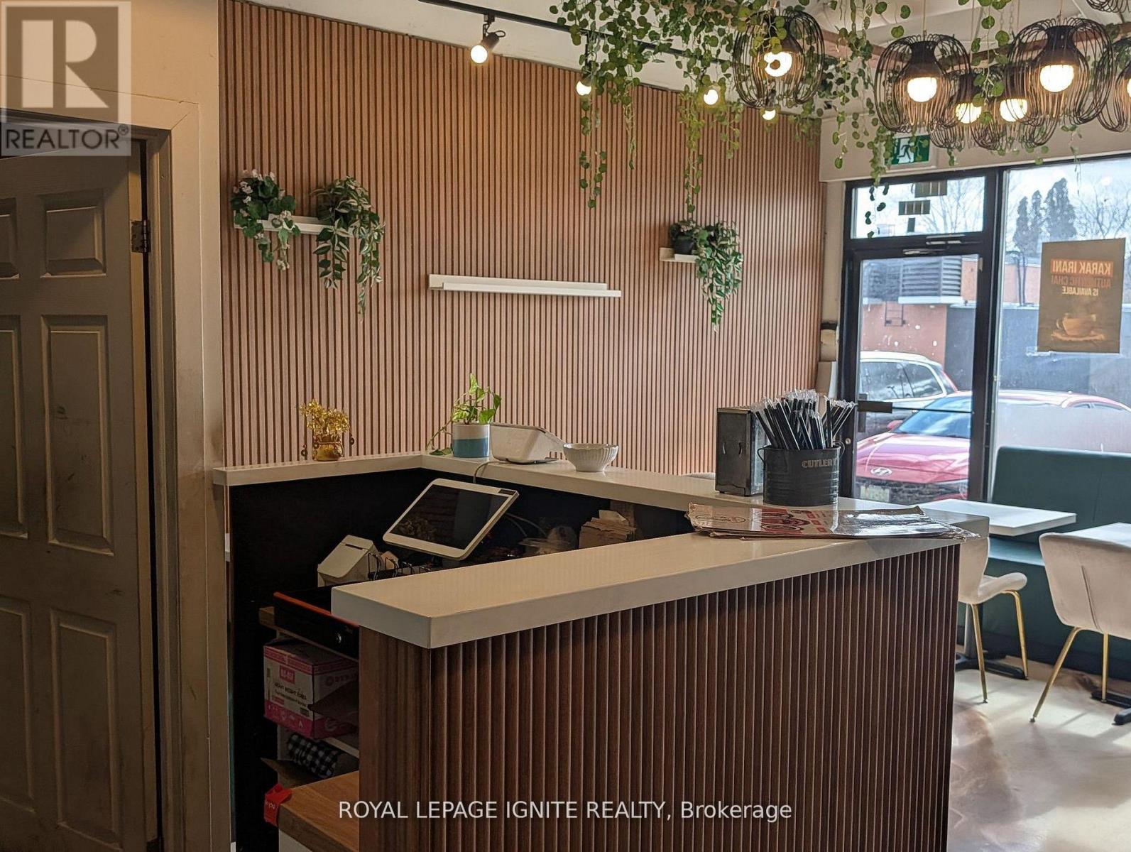 6 - 2140 KIPLING AVENUE, Toronto, Ontario