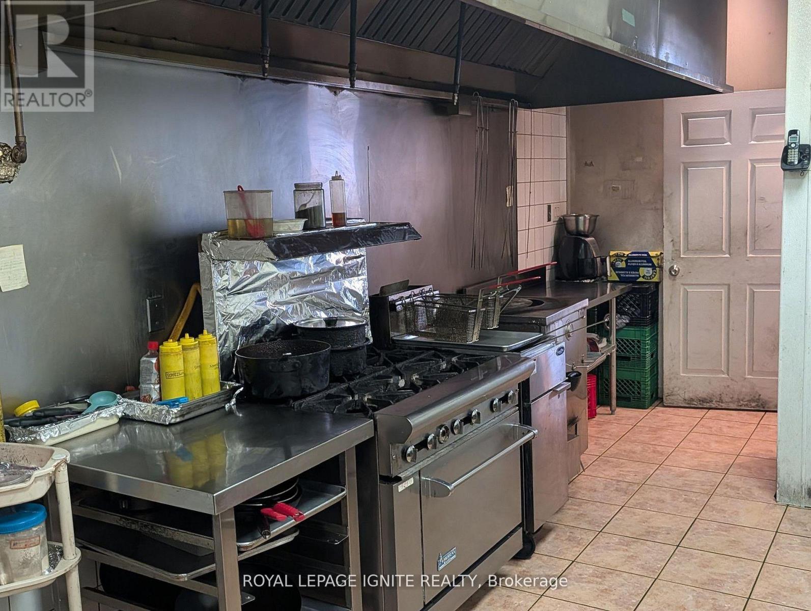 6 - 2140 Kipling Avenue, Toronto, Ontario  M9W 4K5 - Photo 7 - W13488754
