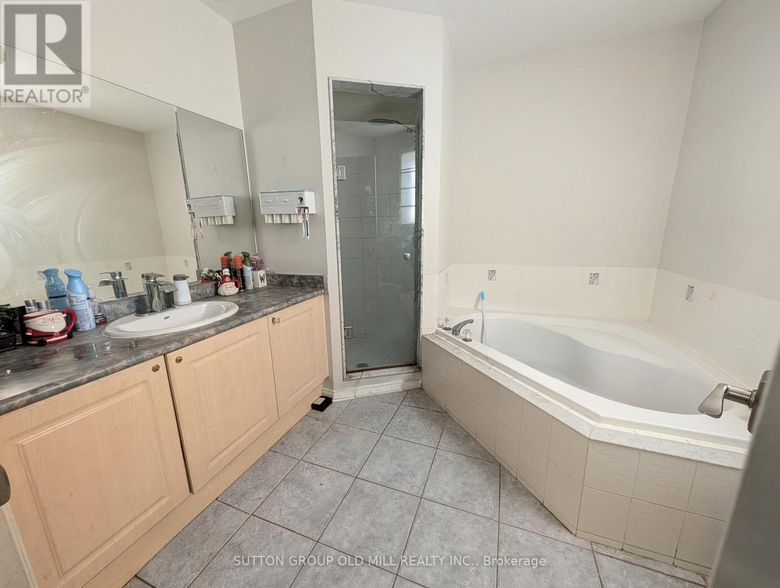 1 James Street, Mississauga, Ontario  L5M 1R4 - Photo 9 - W13488818