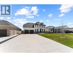 14 DUNDEE DRIVE, Chatham, Ontario