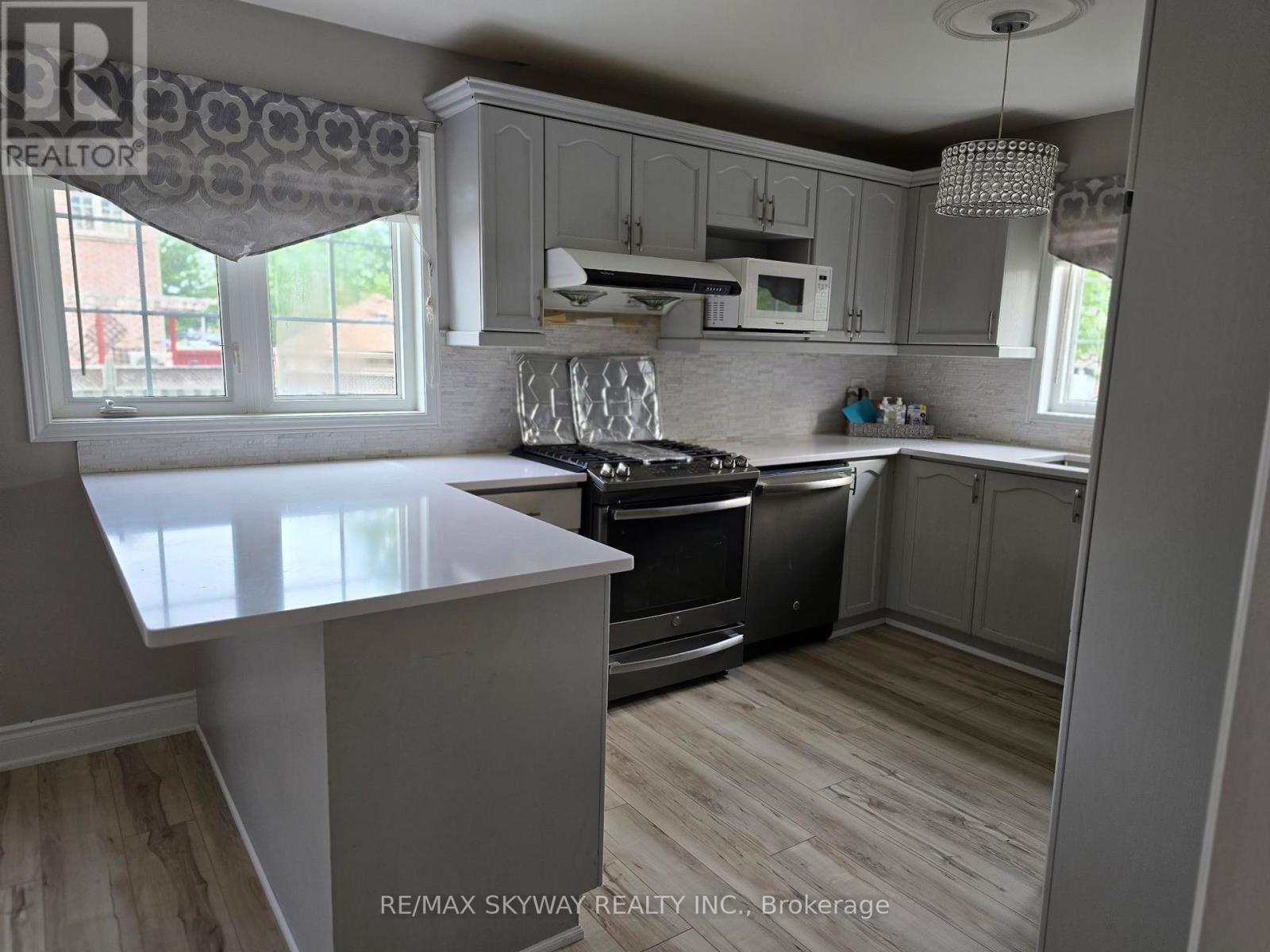 38 Egypt Drive, Brampton, Ontario  L6R 2V2 - Photo 27 - W13489110