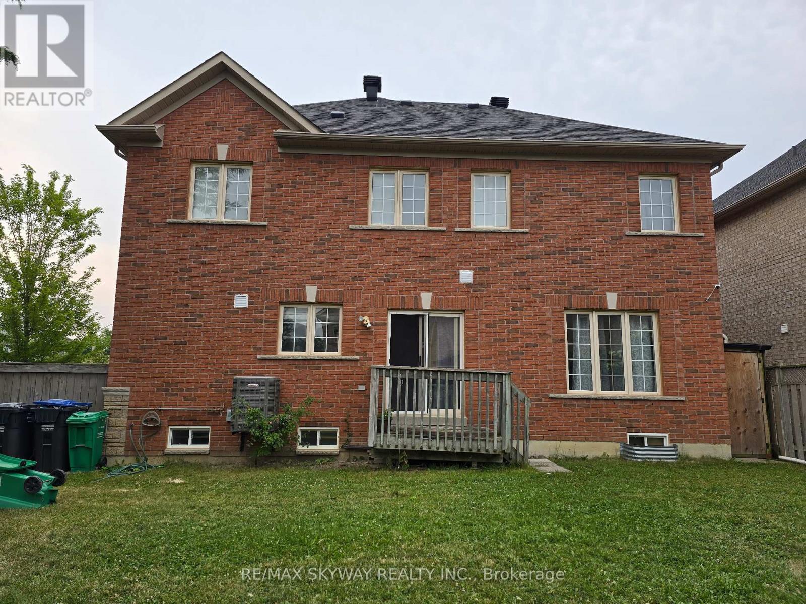 38 Egypt Drive, Brampton, Ontario  L6R 2V2 - Photo 29 - W13489110