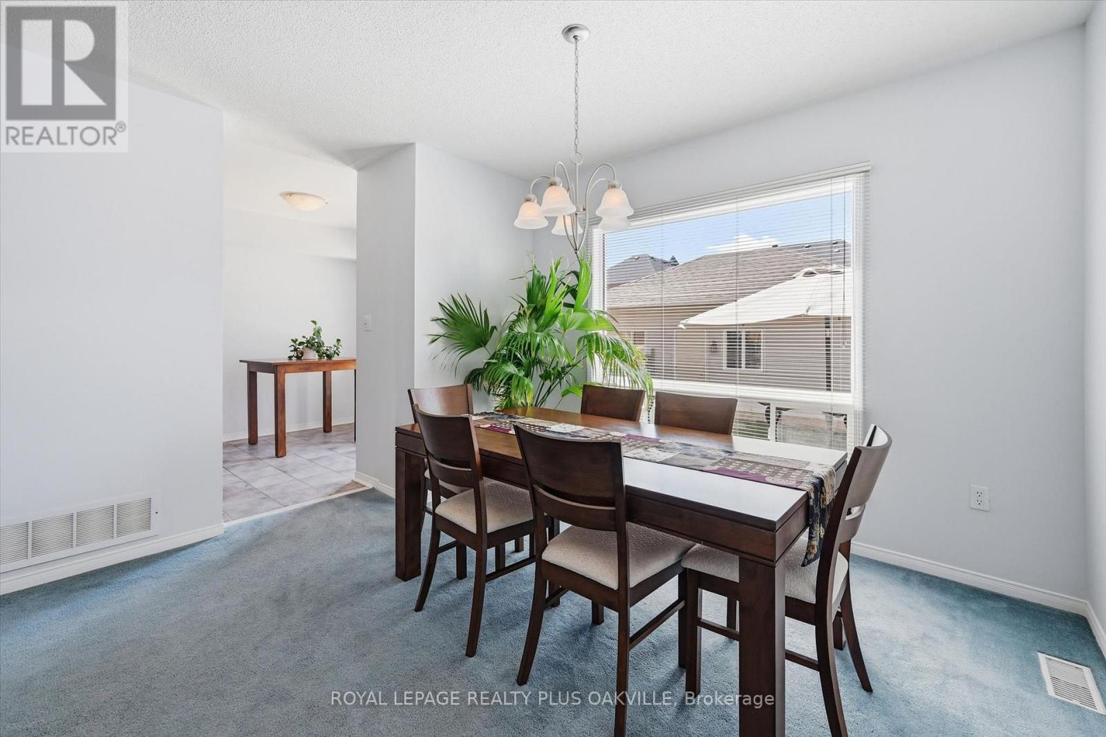 2150 Fourth Line, Oakville, Ontario  L6M 3T2 - Photo 10 - W13489164