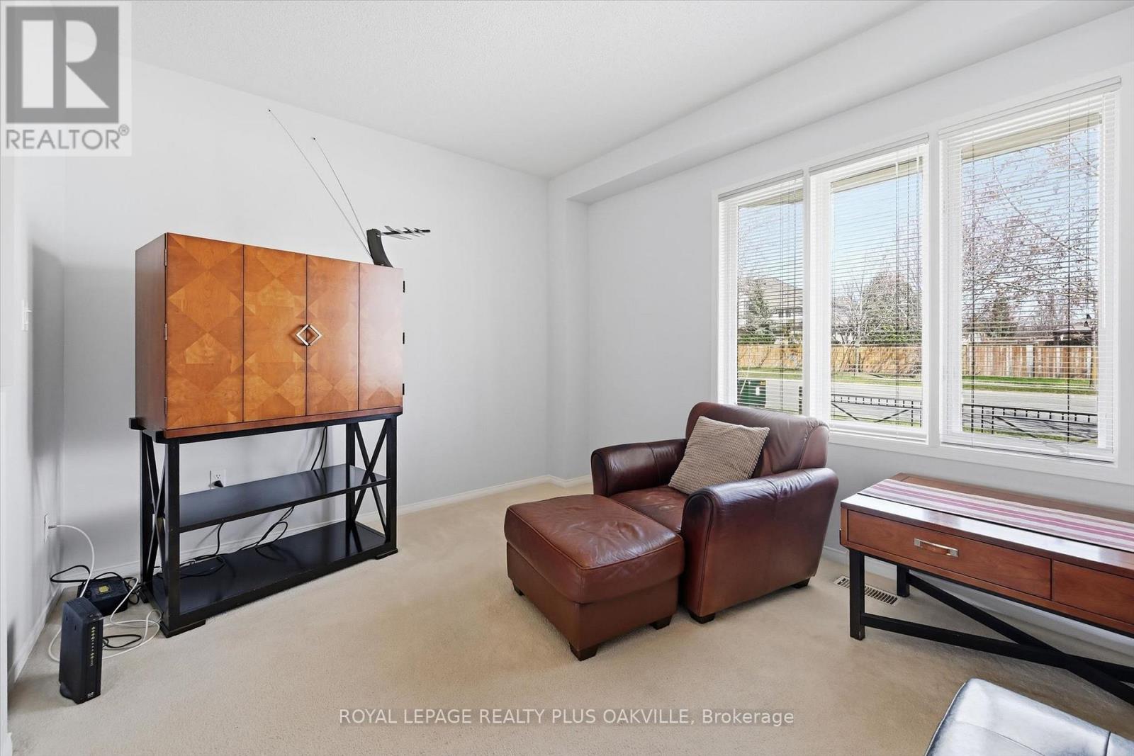2150 Fourth Line, Oakville, Ontario  L6M 3T2 - Photo 6 - W13489164