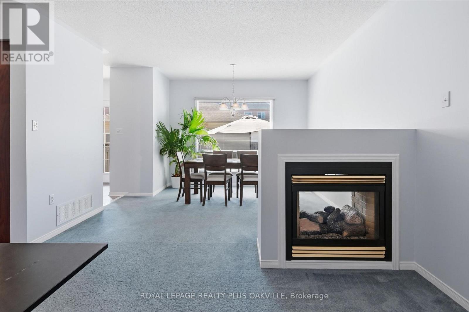 2150 Fourth Line, Oakville, Ontario  L6M 3T2 - Photo 8 - W13489164