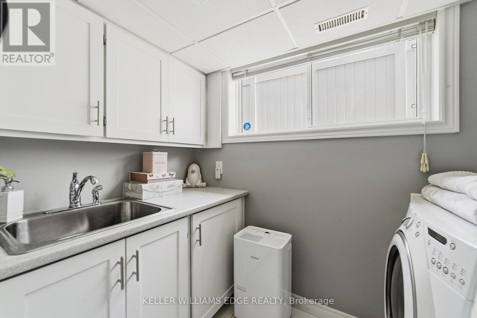 680 Lomond Crescent, Burlington, Ontario  L7L 2P1 - Photo 22 - W13489186
