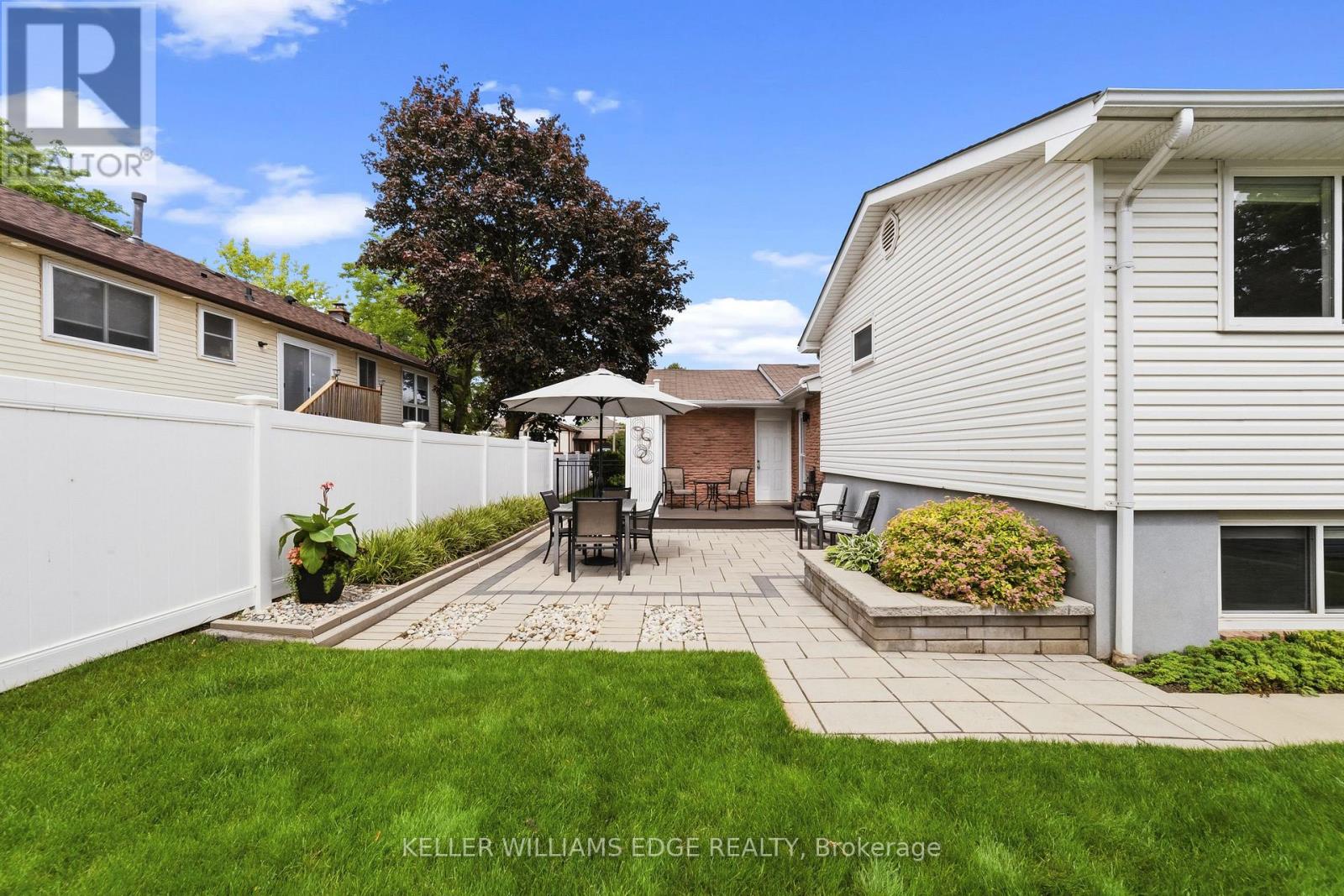680 Lomond Crescent, Burlington, Ontario  L7L 2P1 - Photo 32 - W13489186