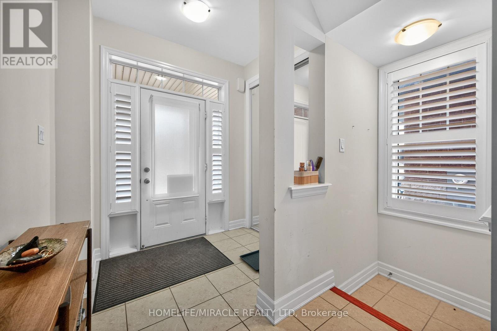 32 Agricola Road, Brampton, Ontario  L7A 0V1 - Photo 11 - W13489268