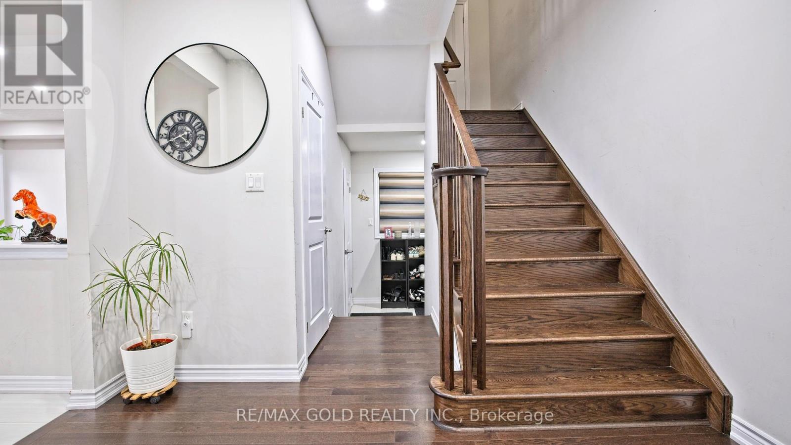 16 Action Drive, Brampton, Ontario  L7A 4X8 - Photo 10 - W13489456