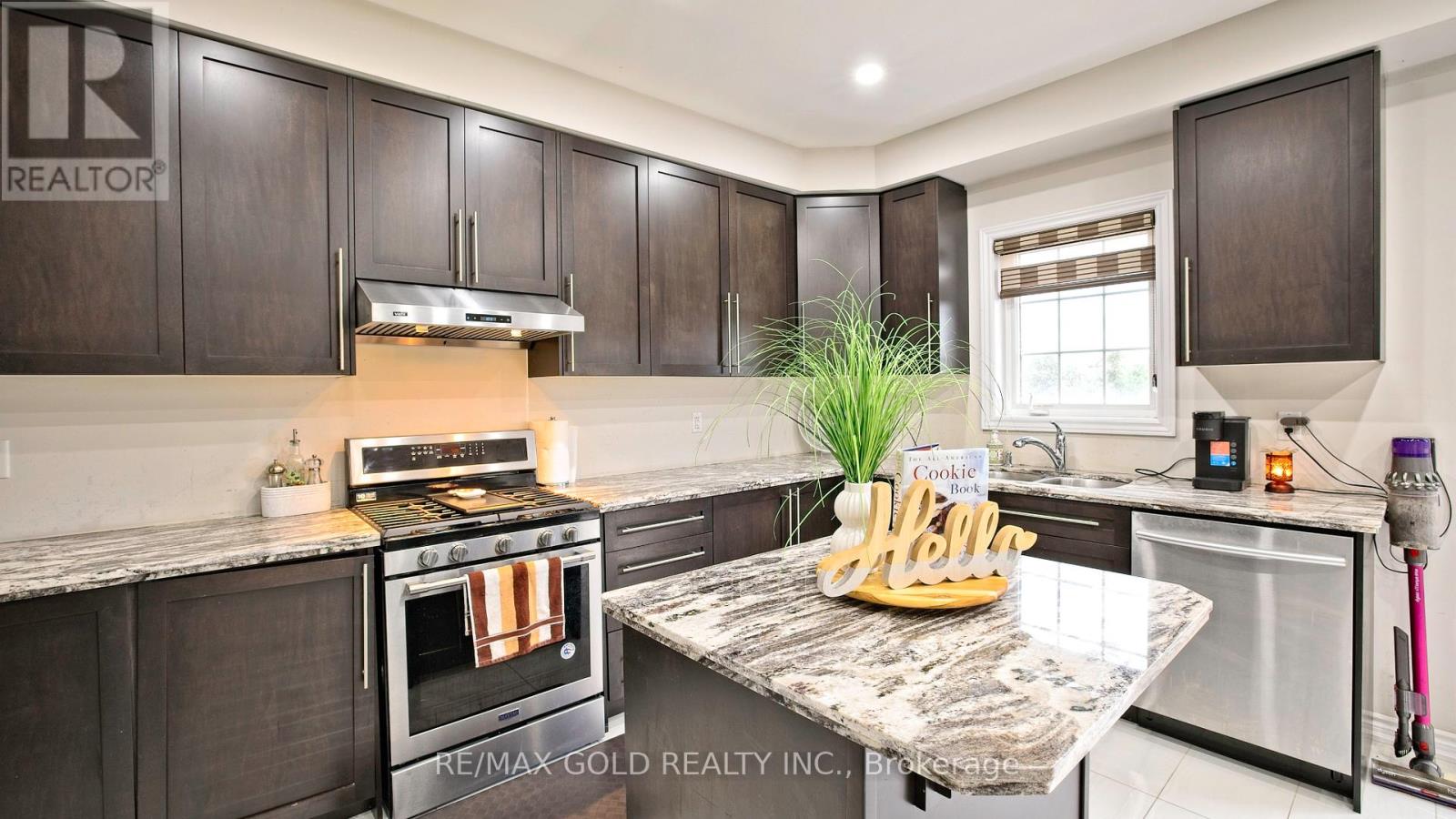 16 Action Drive, Brampton, Ontario  L7A 4X8 - Photo 14 - W13489456