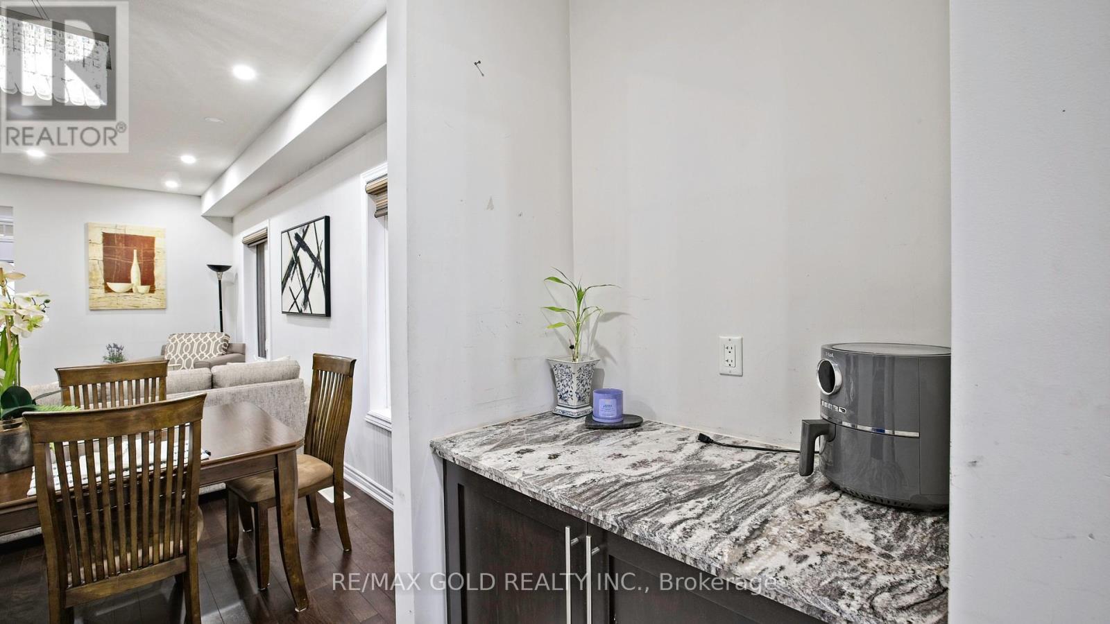 16 Action Drive, Brampton, Ontario  L7A 4X8 - Photo 16 - W13489456