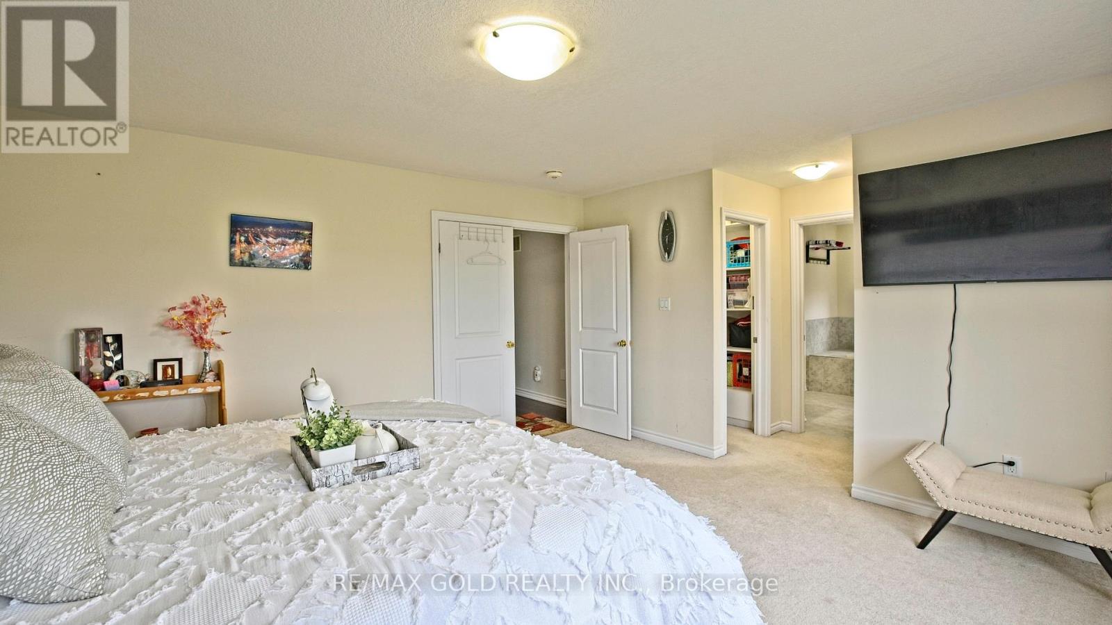 16 Action Drive, Brampton, Ontario  L7A 4X8 - Photo 25 - W13489456