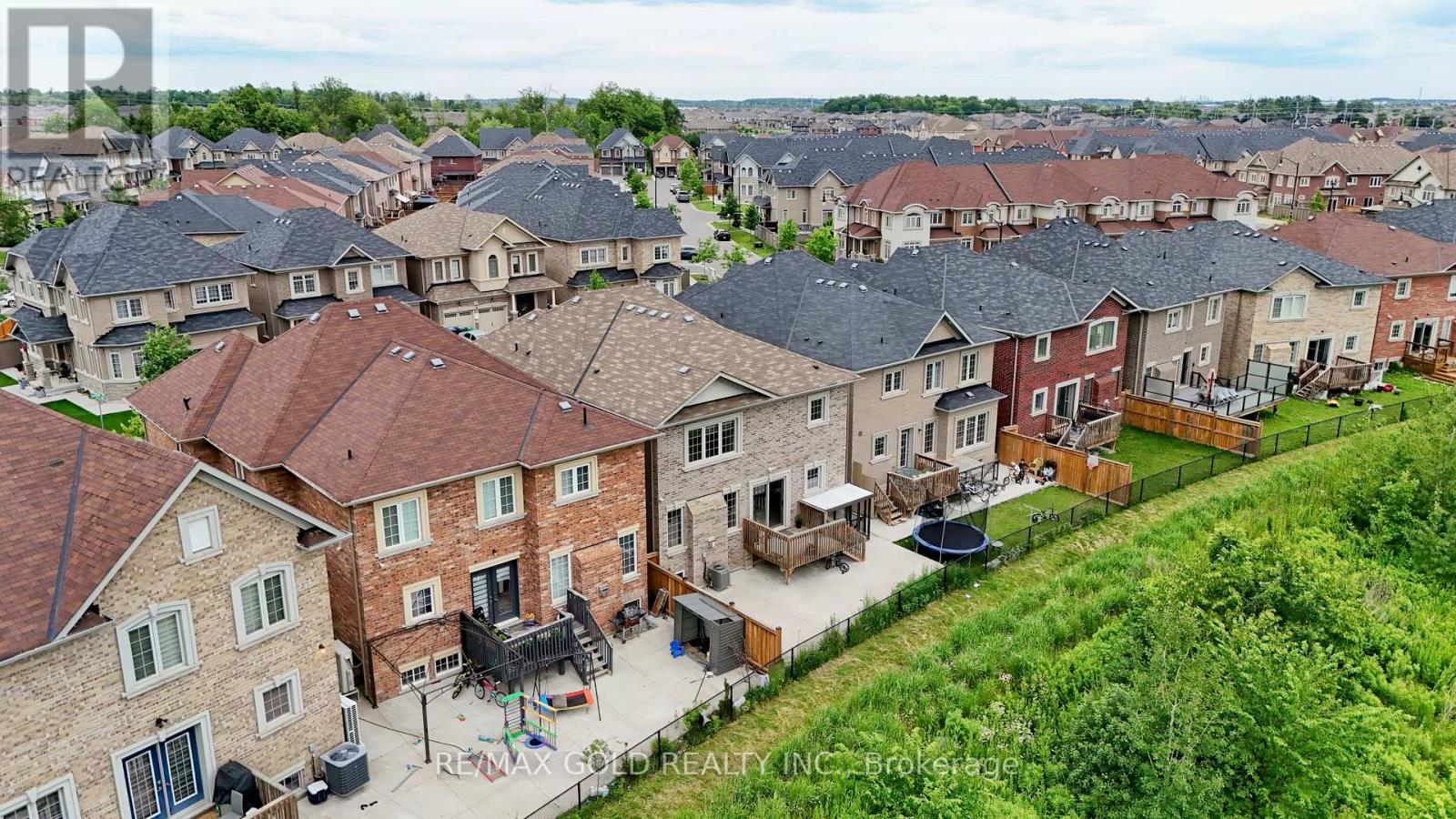 16 Action Drive, Brampton, Ontario  L7A 4X8 - Photo 46 - W13489456